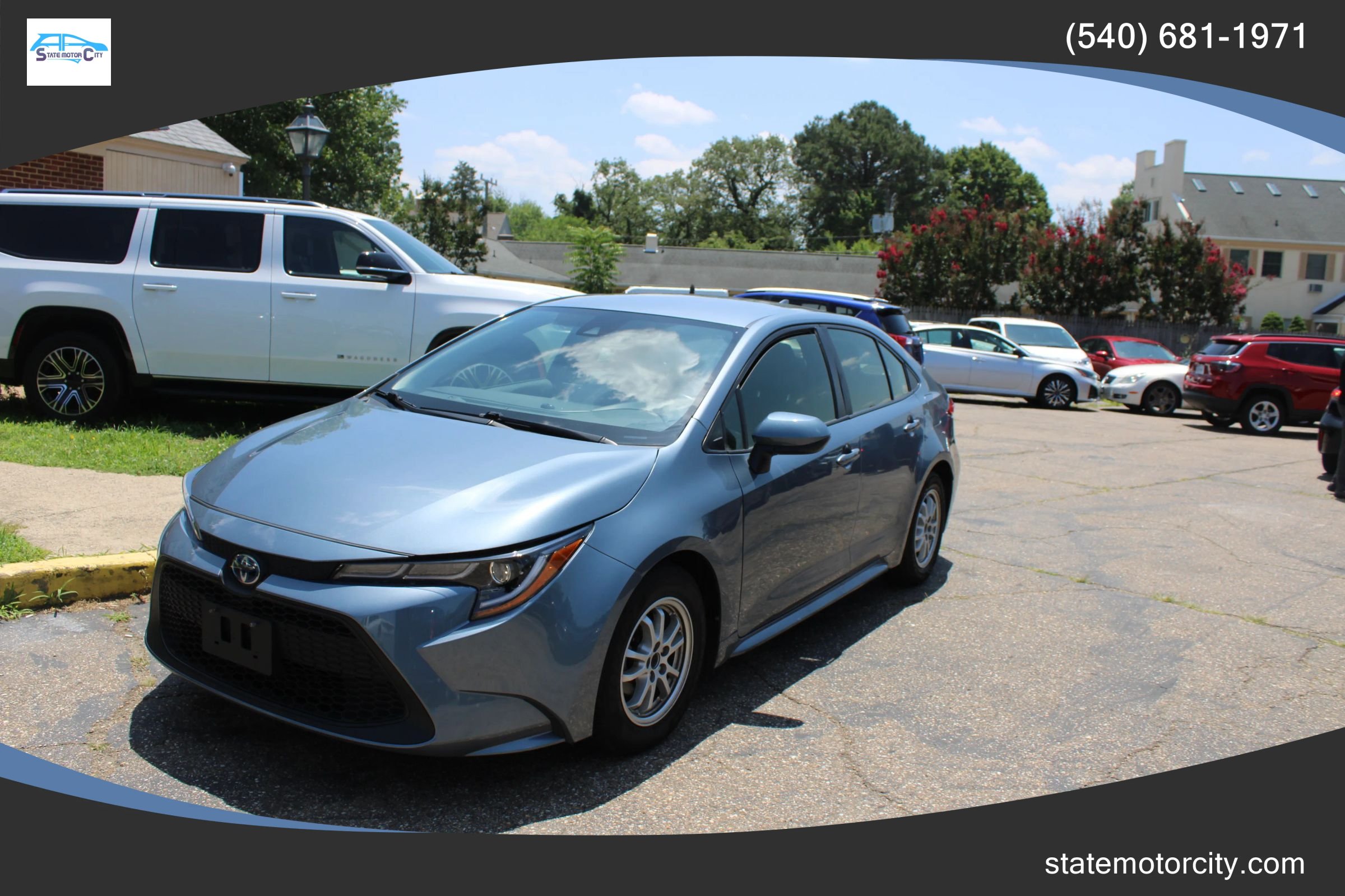 Used 2022 Toyota Corolla LE FWD image 1