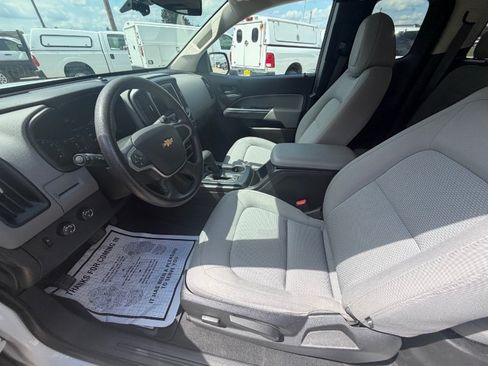 Used 2021 Chevrolet Colorado W/T w/ WT Convenience Package AWD/4WD image 13