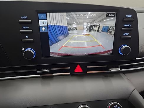 New 2026 Hyundai Elantra SE image 25