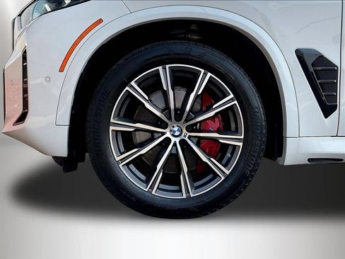 Used 2024 BMW X5 xDrive40i w/ Executive Package AWD/4WD image 33