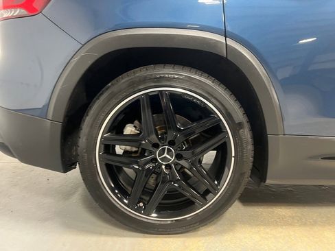 Used 2023 Mercedes-Benz GLB 35 AMG 4MATIC image 15