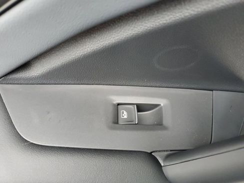 New 2026 Volkswagen Tiguan SEL R-Line image 15