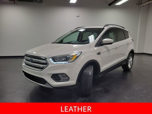 Used 2018 Ford Escape SEL AWD/4WD image 4