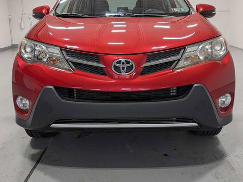 Used 2013 Toyota RAV4 Limited AWD/4WD image 2