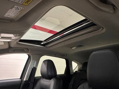 Used 2025 MAZDA CX-5 AWD 2.5 S w/ Preferred Package image 10