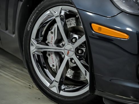 Used 2013 Chevrolet Corvette Grand Sport w/ 3LT Preferred Equipment Group image 4