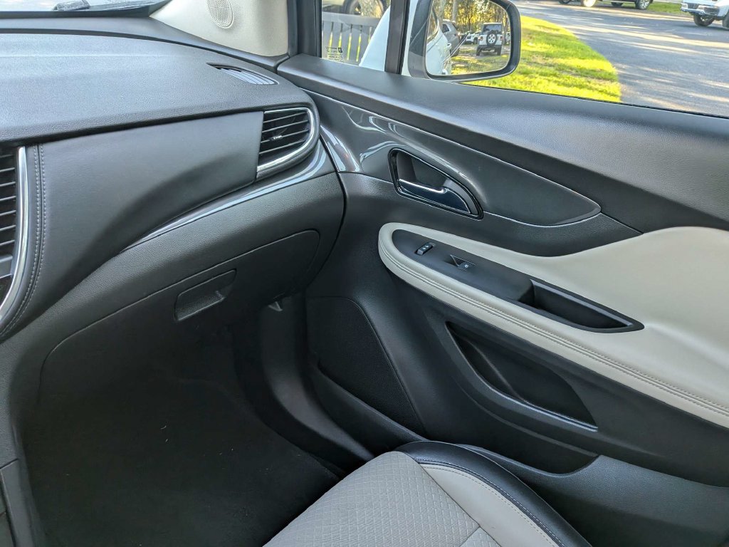 Used 2019 Buick Encore Preferred FWD image 16