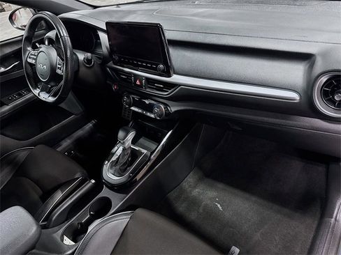 Used 2023 Kia Forte GT-Line image 31