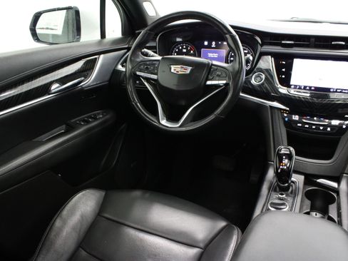 Used 2023 Cadillac XT6 Premium Luxury w/ Technology Package FWD image 35