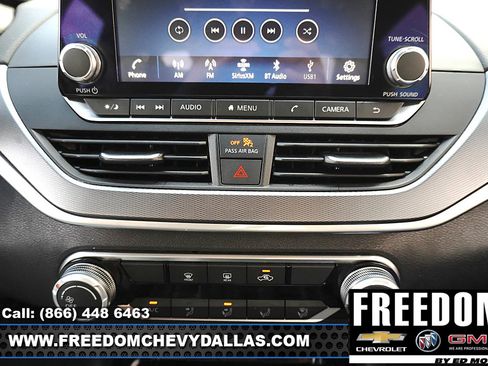 Used 2024 Nissan Altima 2.5 SR FWD image 22