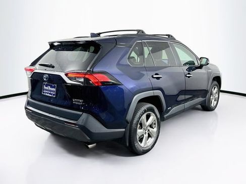 Used 2021 Toyota RAV4 Limited AWD/4WD image 9