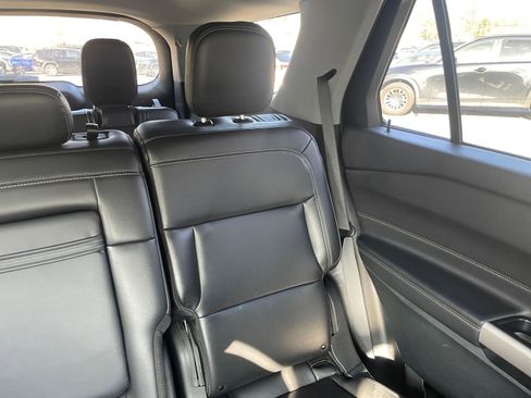 Used 2024 Ford Explorer XLT w/ Equipment Group 202A image 35