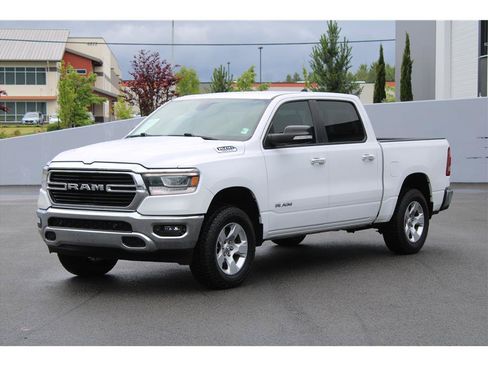 Used 2019 RAM 1500 Big Horn RWD image 1