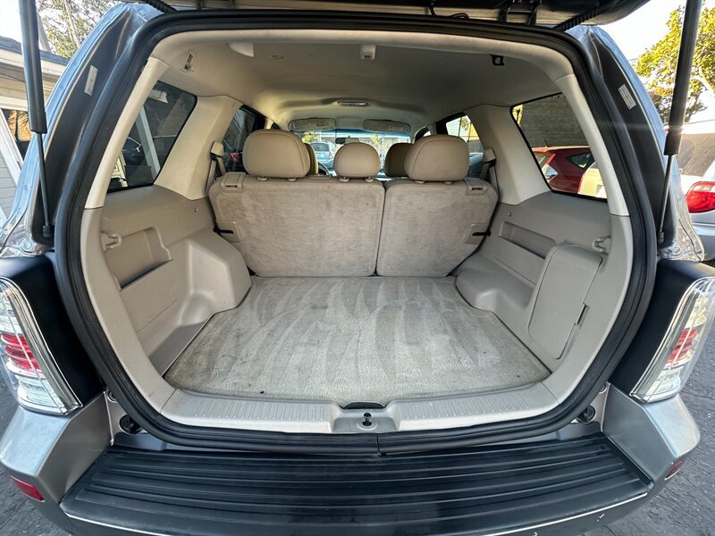 Used 2008 Mercury Mariner 4WD V6 image 11
