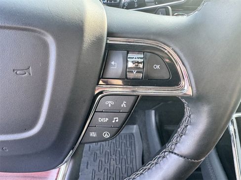 Used 2024 Lincoln Navigator Premiere image 16