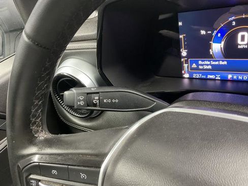 Used 2023 Chevrolet Colorado LT w/ LT Convenience Package II image 18