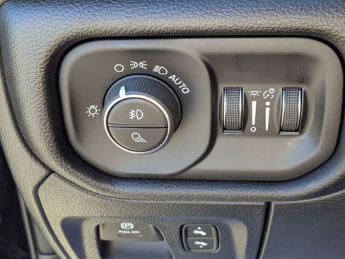 New 2026 RAM 1500 Big Horn AWD/4WD image 21