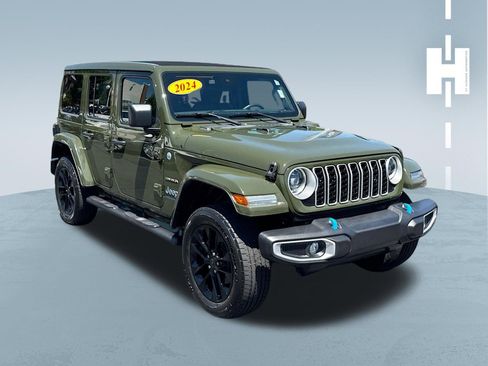 Used 2024 Jeep Wrangler Unlimited Sahara AWD/4WD image 1