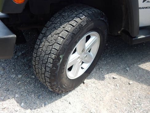 Used 2007 Jeep Wrangler X AWD/4WD image 18