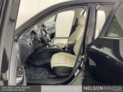Used 2025 MAZDA CX-5 AWD 2.5 S w/ Preferred Package image 12