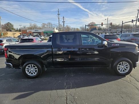 Used 2021 Chevrolet Silverado 1500 LT w/ Z71 Off-Road Package image 7