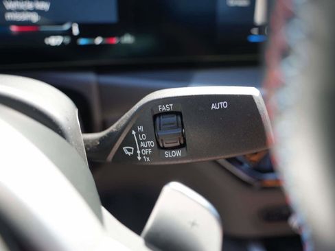 Used 2025 BMW M240i M240i Coupe RWD image 25