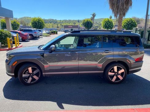 Certified 2024 Hyundai Santa Fe Limited image 4