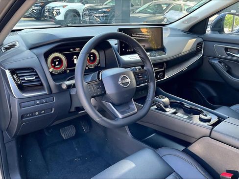 New 2026 Nissan Rogue Platinum w/ Platinum Premium Package AWD/4WD image 10