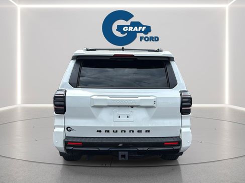 Used 2025 Toyota 4Runner TRD Sport AWD/4WD image 9
