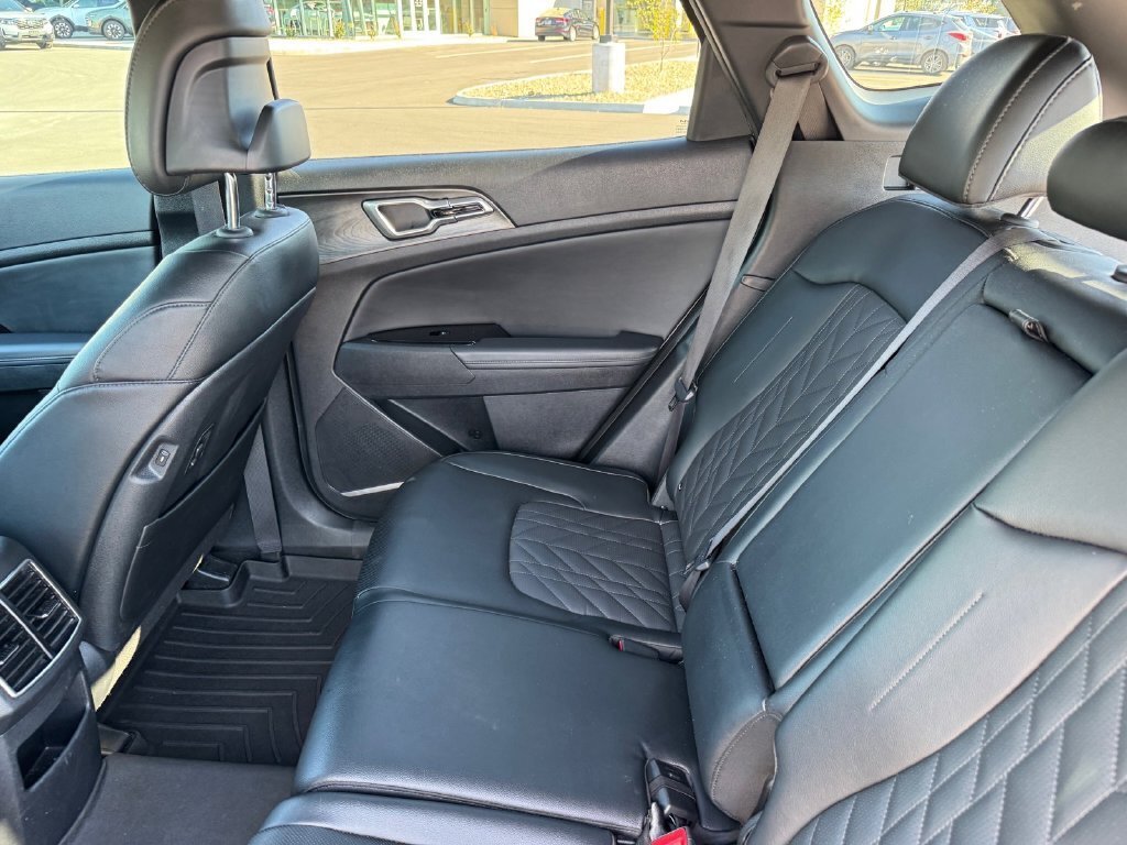 Used 2025 Kia Sportage X-Line w/ Premium Package AWD/4WD image 11