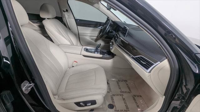 Used 2017 BMW 740i RWD image 24
