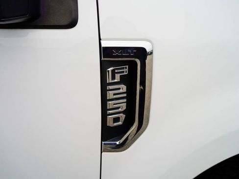 Used 2020 Ford F250 XLT w/ XLT Value Package AWD/4WD image 10