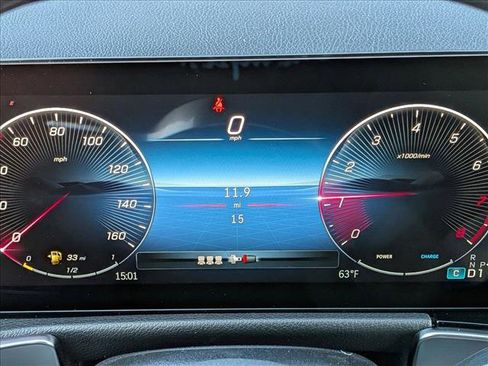 New 2026 Mercedes-Benz GLB 250 image 10