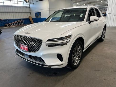 Used 2025 Genesis GV70 2.5T AWD/4WD image 7