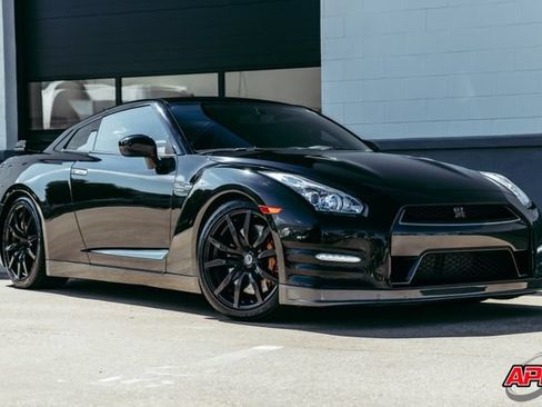 Used 2013 Nissan GT-R Premium AWD/4WD image 39