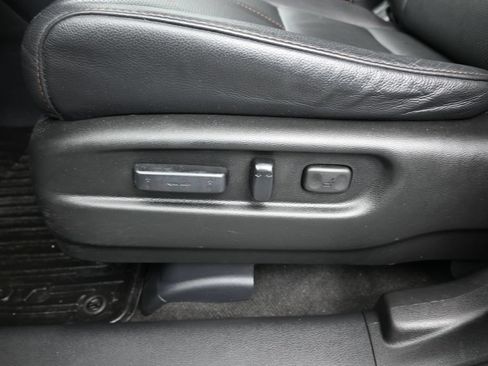 Used 2023 Honda Passport TrailSport image 17