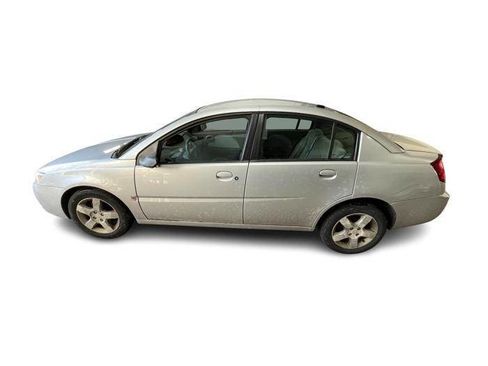 Used 2006 Saturn ION Level 3 w/ Enhanced Performance Pkg image 2