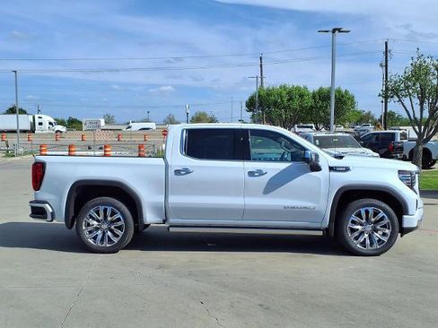 New 2026 GMC Sierra 1500 Denali w/ Denali Reserve Package AWD/4WD image 2