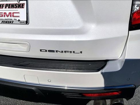 Used 2021 GMC Yukon XL Denali image 33