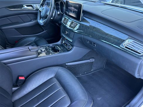 Used 2016 Mercedes-Benz CLS 400 image 16