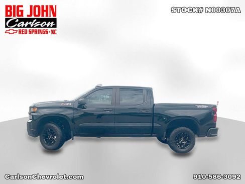 Used 2021 Chevrolet Silverado 1500 Custom Trail Boss AWD/4WD image 3