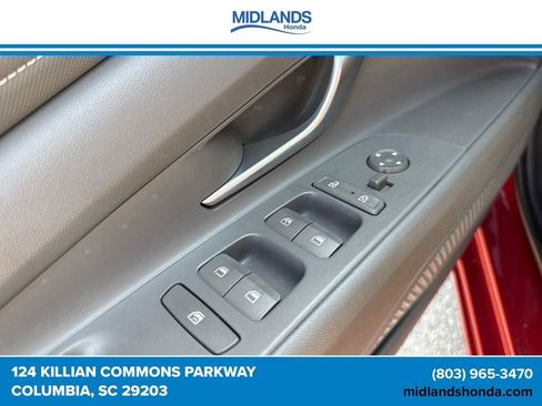 Used 2023 Hyundai Elantra SEL w/ Convenience Package FWD image 24
