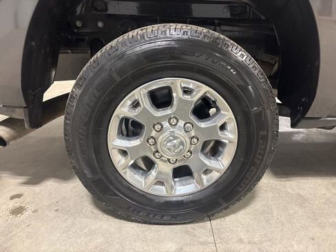 Used 2022 RAM 2500 Laramie image 27