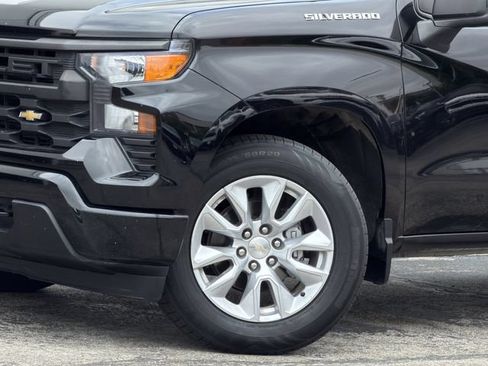 Used 2023 Chevrolet Silverado 1500 Custom RWD image 11