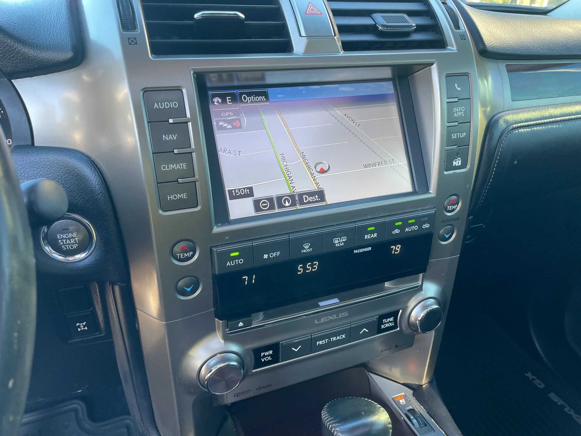 Used 2014 Lexus GX 460 w/ Premium Package AWD/4WD image 23