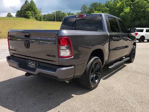 Used 2022 RAM 1500 Big Horn AWD/4WD image 14