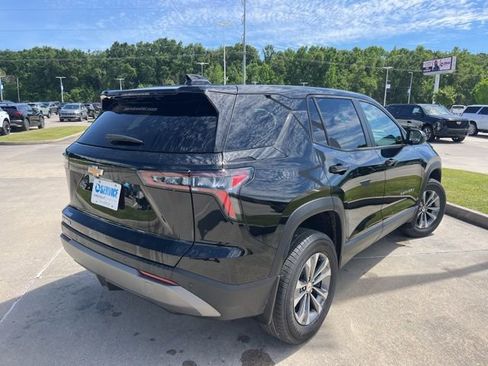 New 2026 Chevrolet Equinox LT FWD image 7