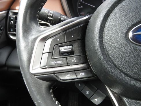 Used 2020 Subaru Outback Touring AWD/4WD image 20