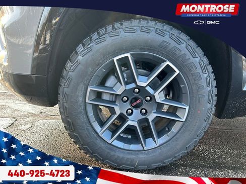 New 2026 GMC Terrain AT4 w/ Convenience Package III image 33