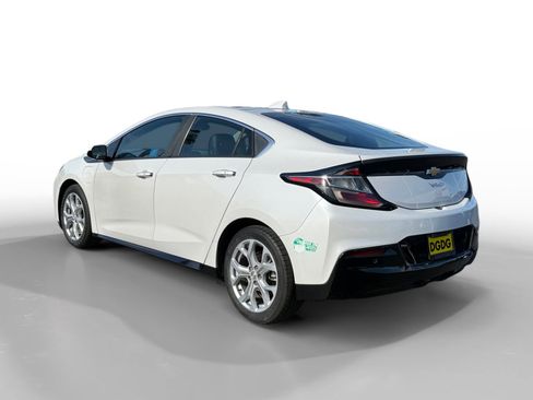 Used 2016 Chevrolet Volt Premier w/ Driver Confidence Package image 3